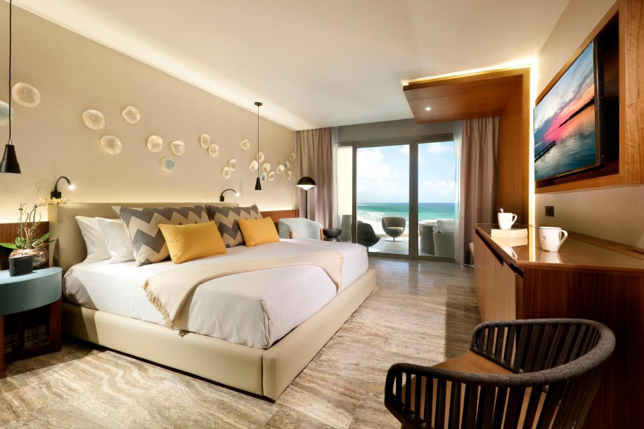 Family Selection At Grand Palladium Select Costa Mujeres Cancun Exterior photo